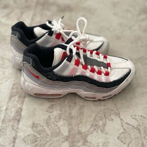 Nike White/Black/Red Athletic Sneakers Air Max 95
